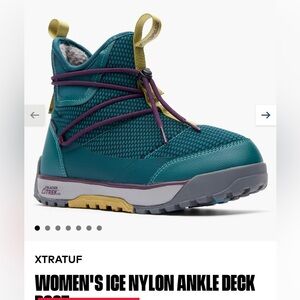 Women’s Xtratuf Ice Nylon Ankle Deck Boots - 9